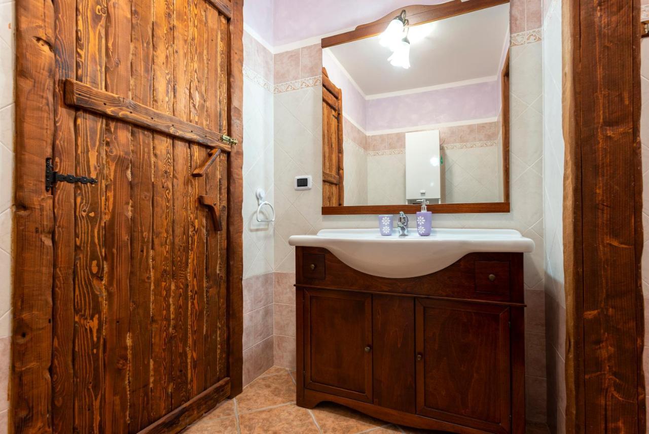 Da Mario & Marianna Apartment Campanedda Luaran gambar